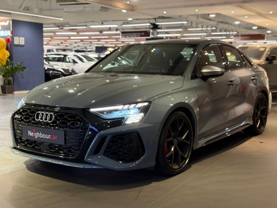 RS3 SEDAN QUATTRO - Image 4