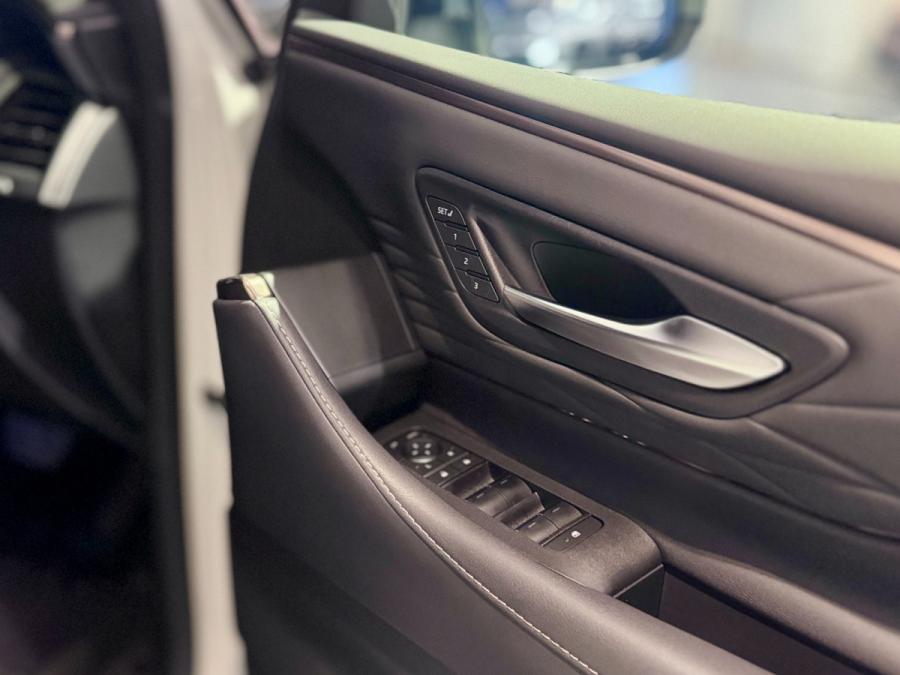 ALPHARD 2.5Z - Image 5