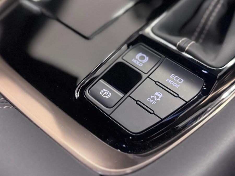 ALPHARD 2.5Z - Image 7