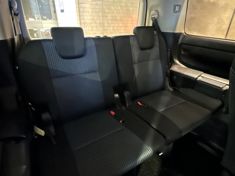 Voxy ZS hybrid 煌II - Image 9