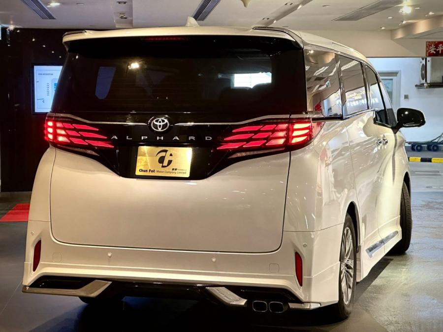 ALPHARD 2.5 Z - Image 2