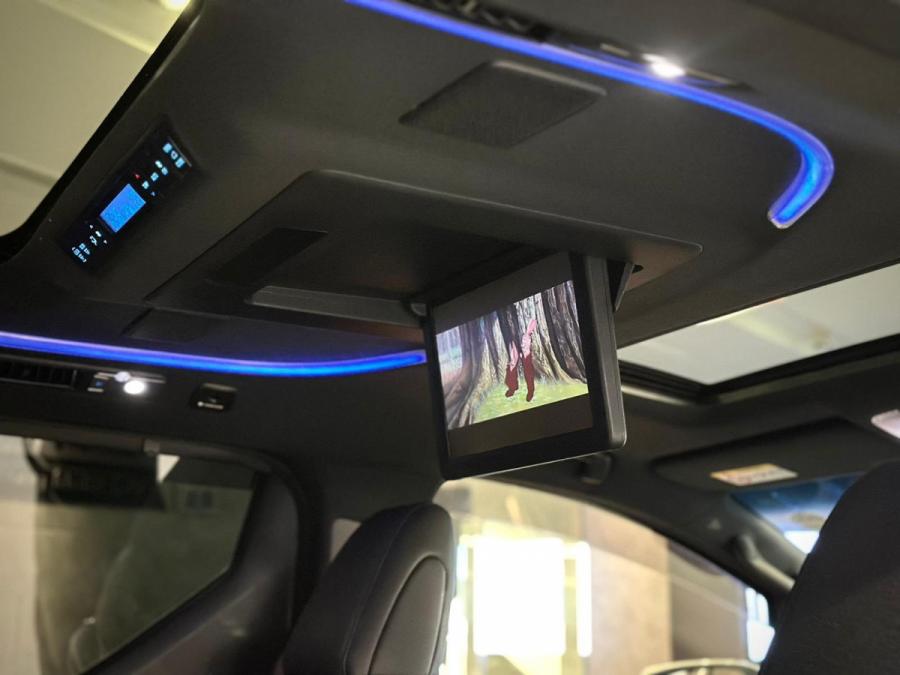 ALPHARD EXECUTIVE LOUNGE - Image 8