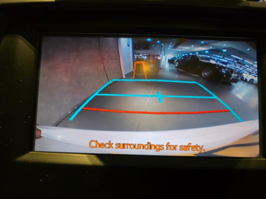 CAMRY 2.5 DELUXE Facelift - Image 7