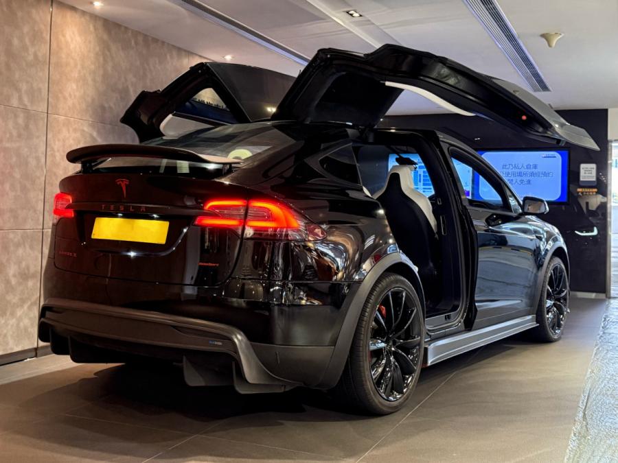 MODEL X 60D - Image 2