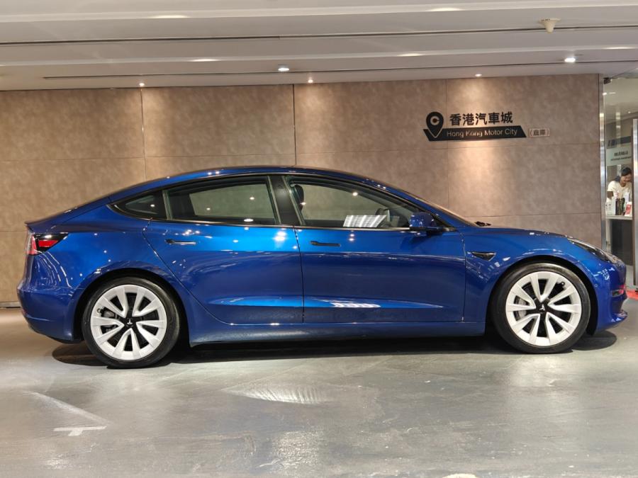 MODEL 3 LONG RANGE  DUAL MOTOR - Image 3