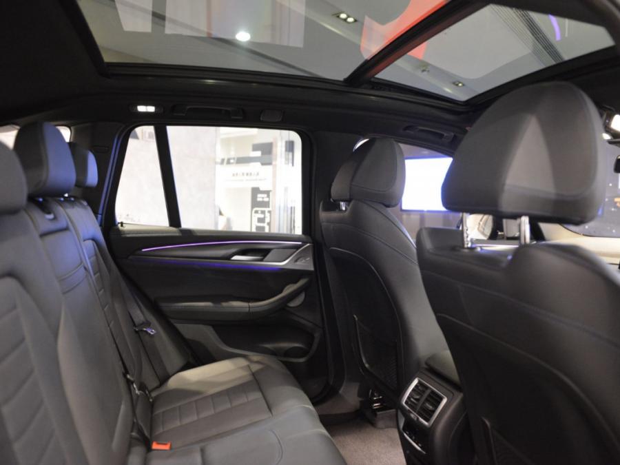 IX3 M SPORT EDITION G08 - Image 2