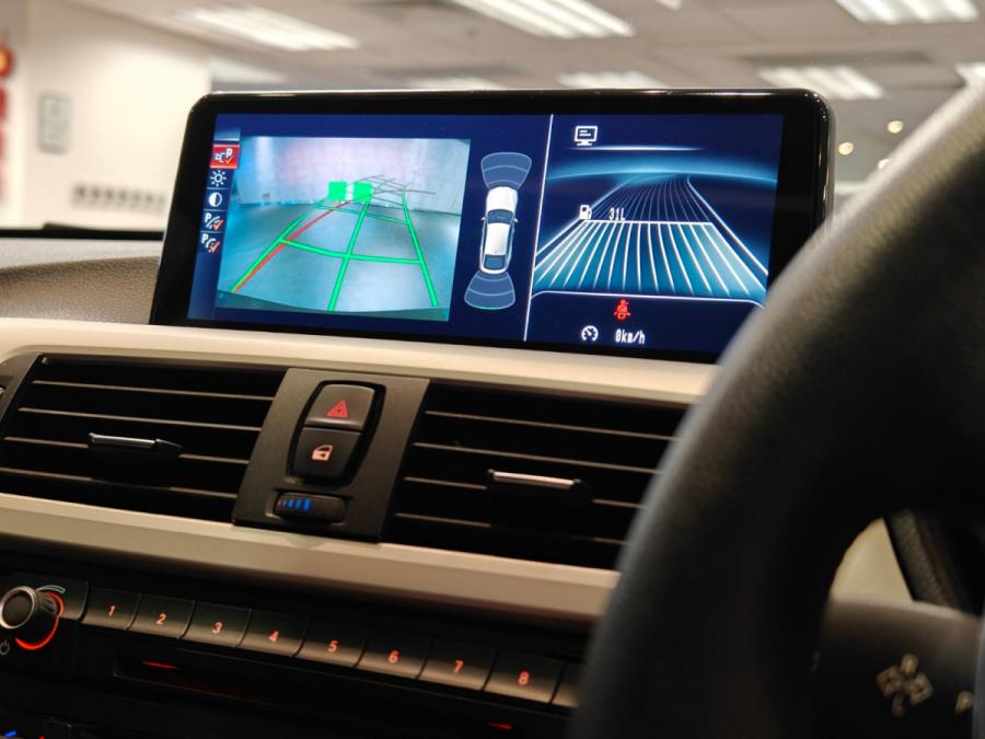 320 Gran Turismo (F34) - Image 4