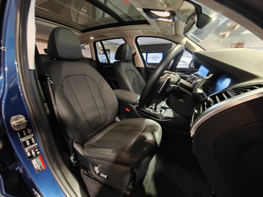 X3 XDrive20iA - Image 13
