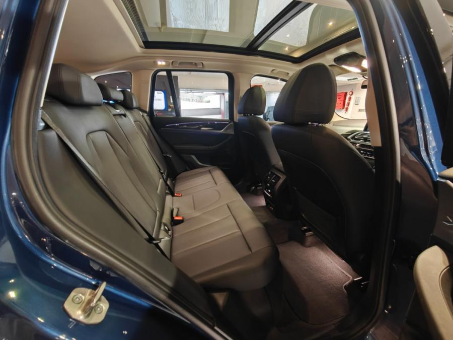 X3 XDrive20iA - Image 12