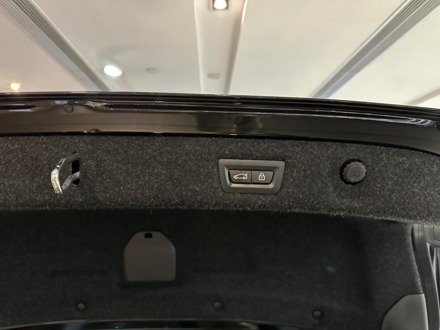 520 i  M SPORT - Image 5