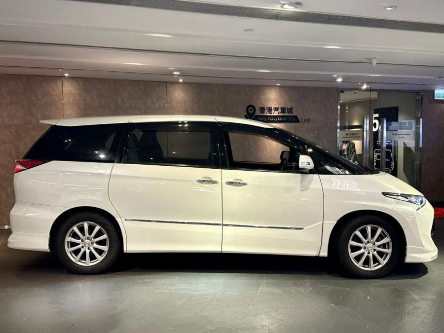 ESTIMA AREAS 2.4 TRD - Image 2