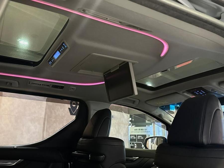 ALPHARD 3.5 SC MODELLISTA - Image 7