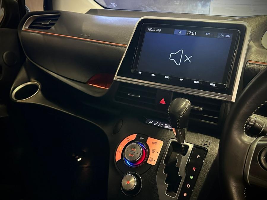 SIENTA HYBRID G - Image 7