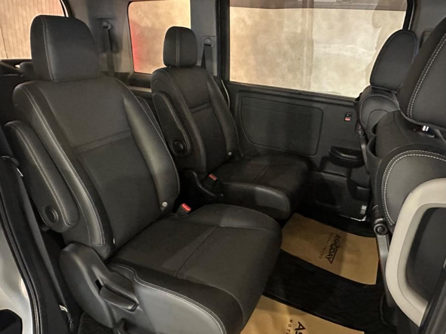 Stepwgn e:hev ex cool - Image 6