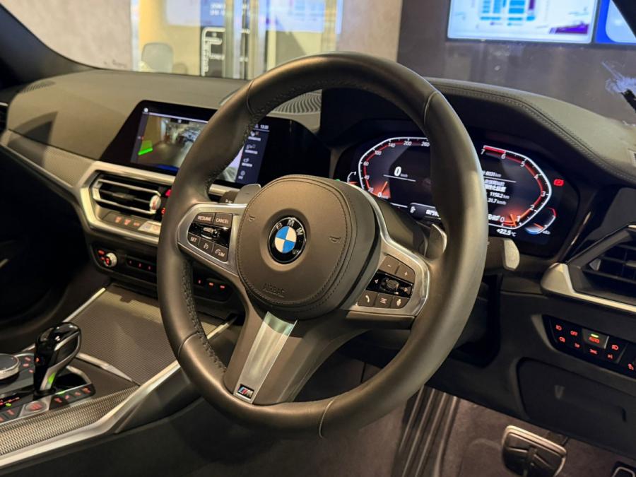 330IA SALOON M SPORT EDITION - Image 11