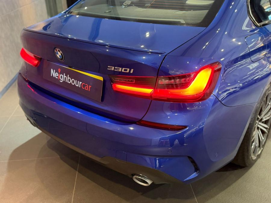 330IA SALOON M SPORT EDITION - Image 9