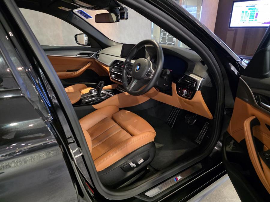520i M SPORT (G30) - Image 5