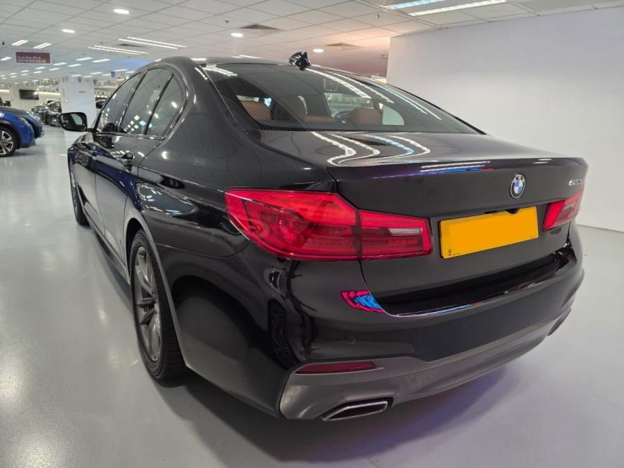 520i M SPORT (G30) - Image 9