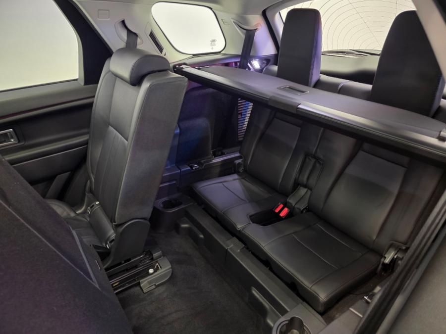 Discovery Sport SE 7S - Image 8