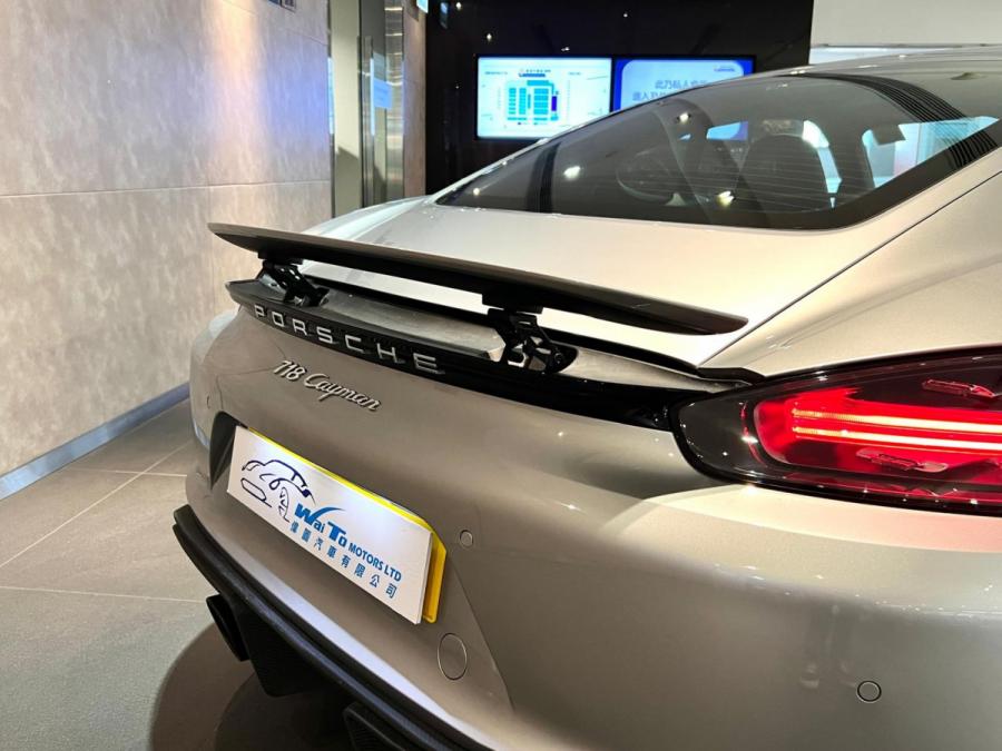 718 Cayman - Image 14