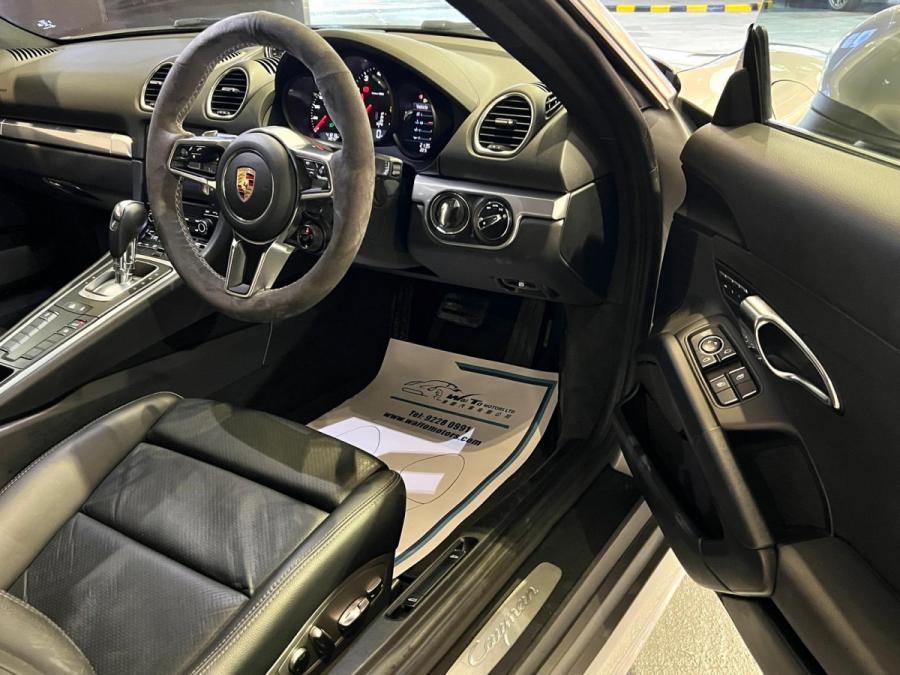 718 Cayman - Image 5