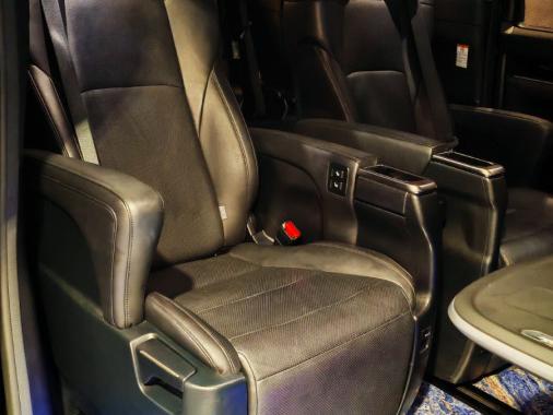 VELLFIRE 3.5ZG - Image 6