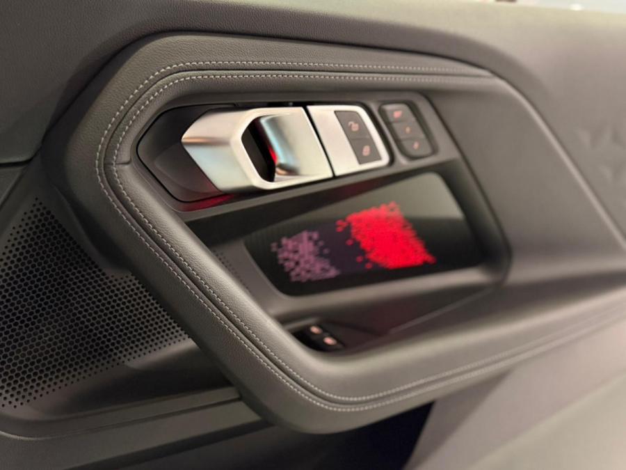 CAYENNE PLATINUM EDITION - Image 25