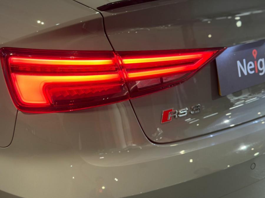 RS3 SEDAN QUATTRO - Image 11