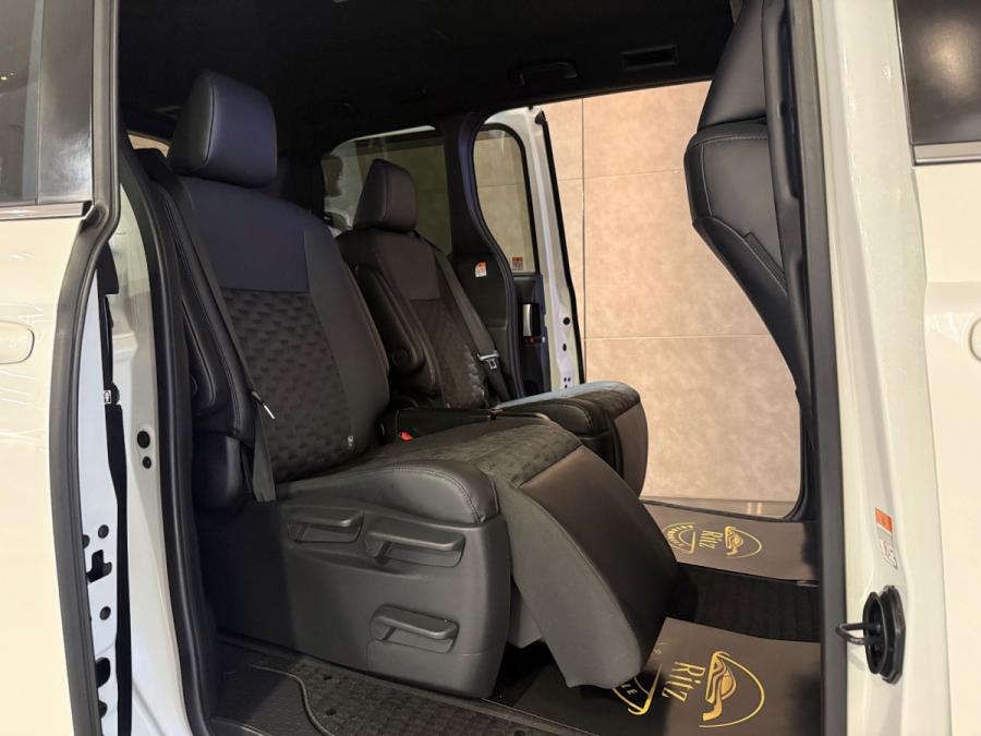 VOXY HYBRID SZ - Image 13