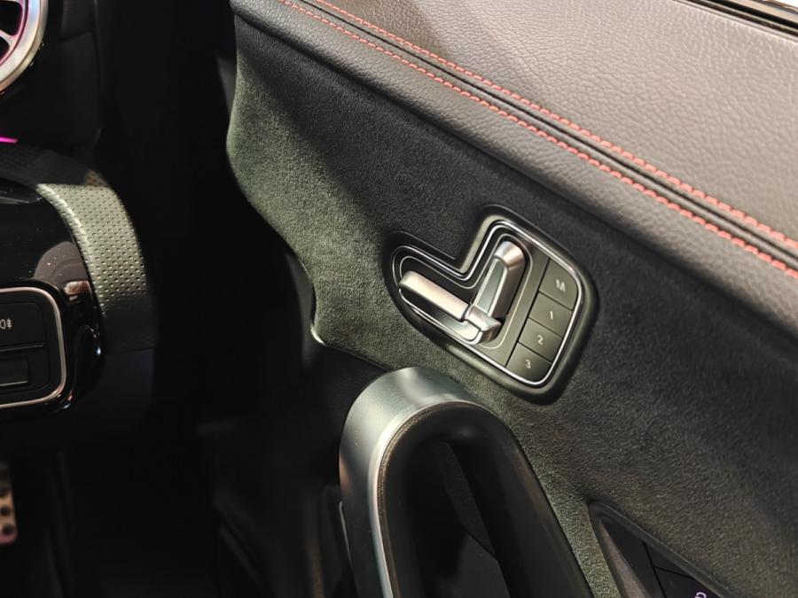 CLA250 COUPE - Image 22