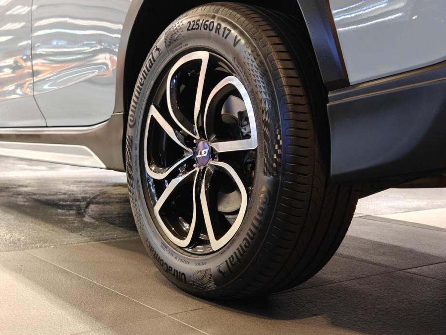 XV 2.0I AWD - Image 16