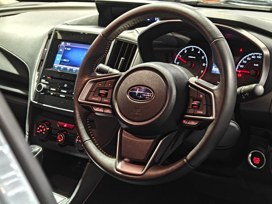 XV 2.0I AWD - Image 15