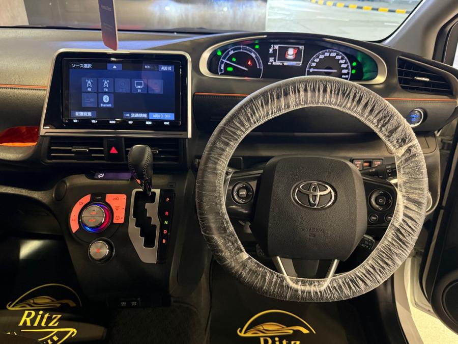 SIENTA HYBRID G FACELIFT - Image 6