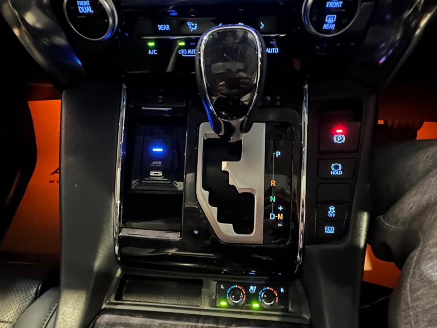 Alphard 2.5 SC Modellista - Image 5