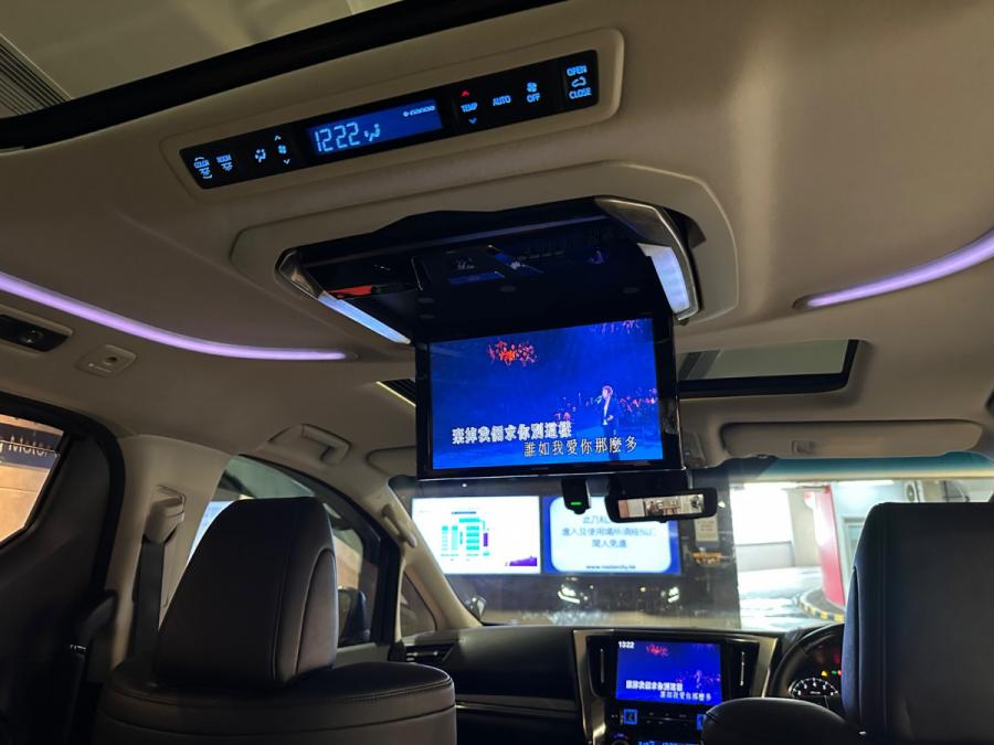 Alphard 2.5 SC Modellista - Image 8