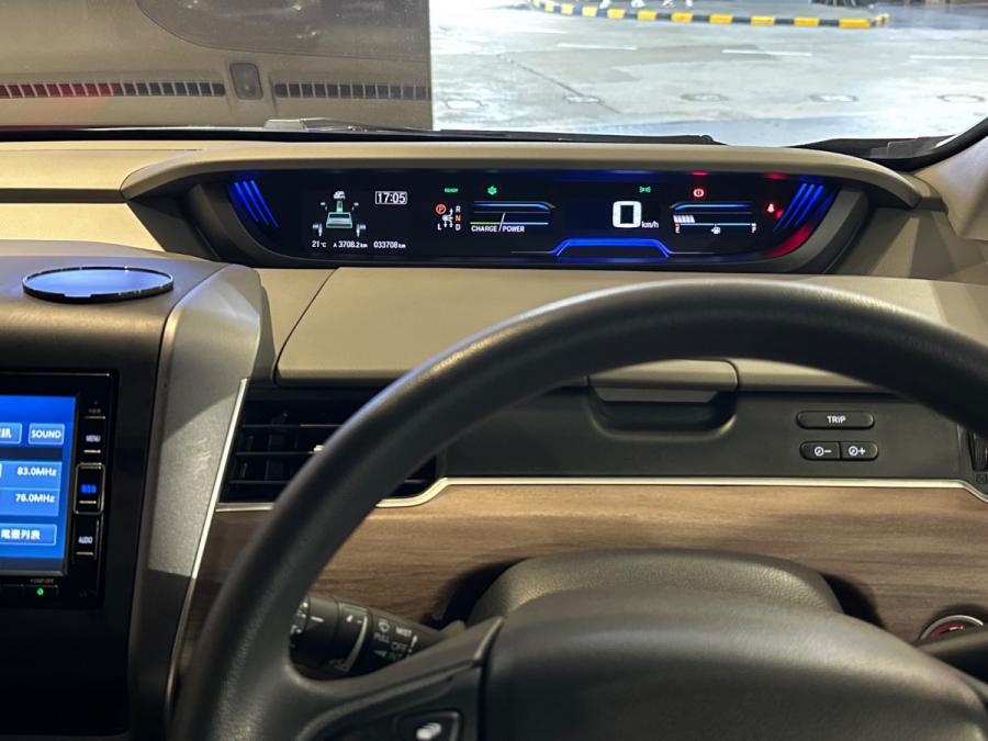 Freed Hybrid GB7 - Image 4