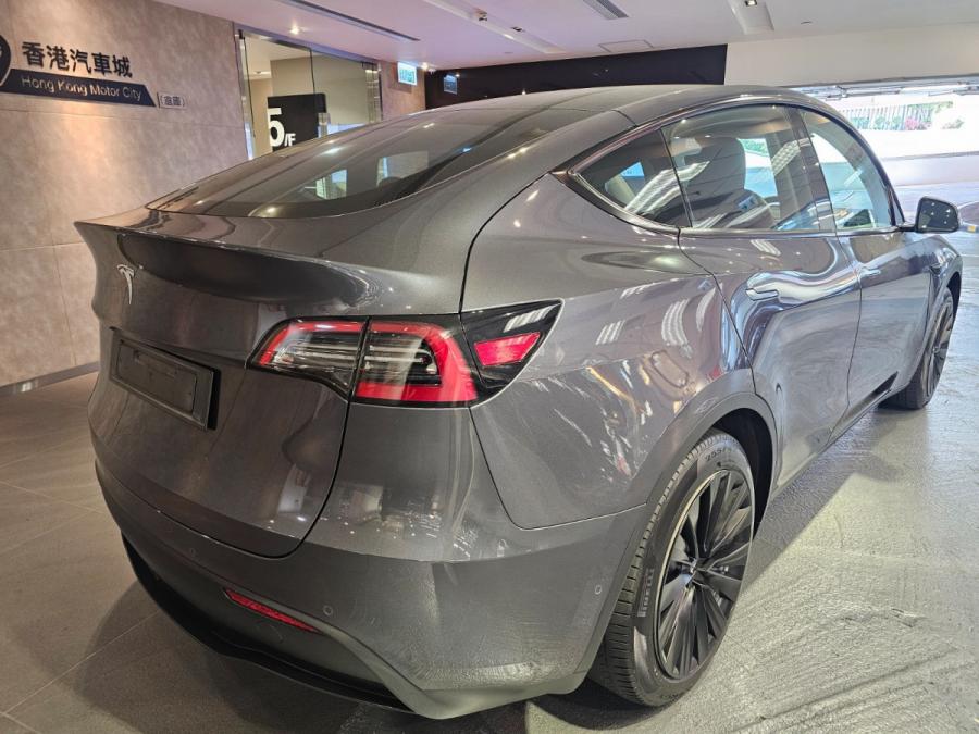 MODEL Y RWD - Image 4