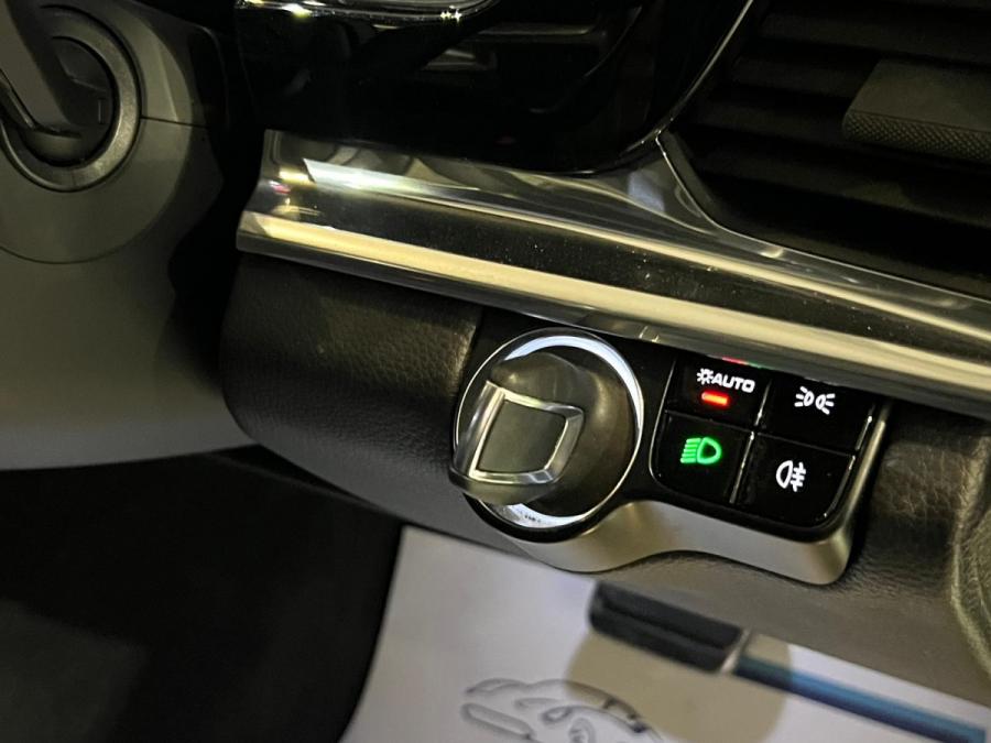 Panamera 4S - Image 11