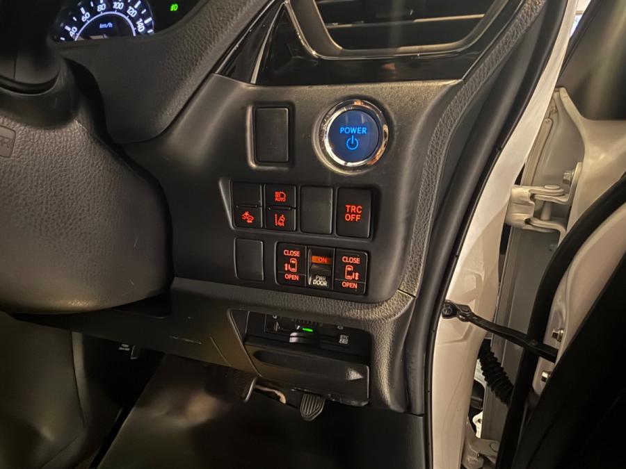 VOXY HYBRID ZS 煌 - Image 8