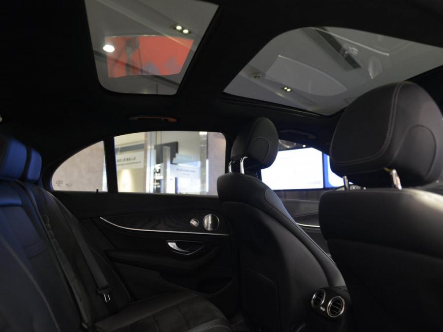 E200 AMG FACELIFT - Image 2