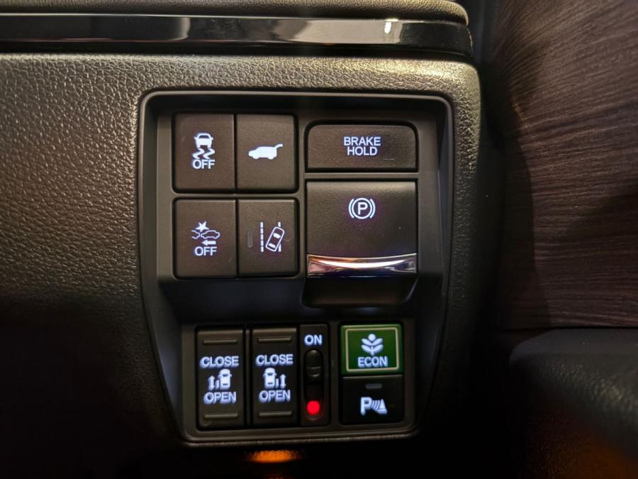 ODYSSEY ABSOLUTE EX e:HEV - Image 4