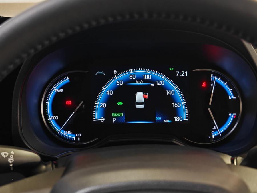 Voxy Hybrid - Image 10