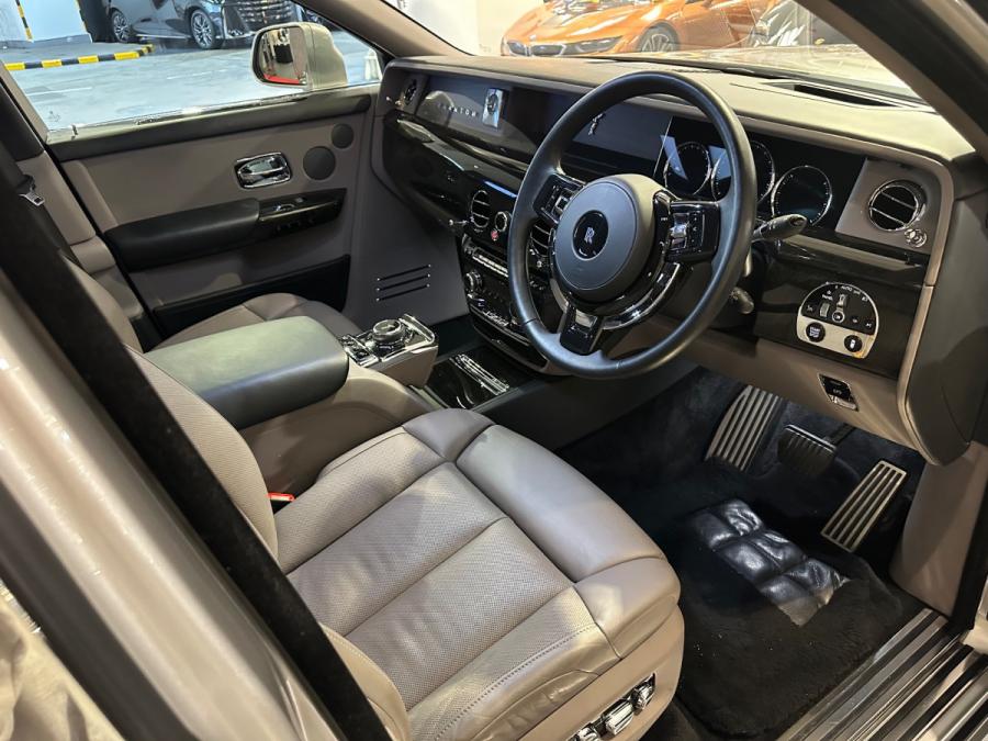 Phantom EWB 5 SEATER - Image 3