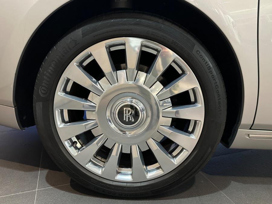 Phantom EWB 5 SEATER - Image 5