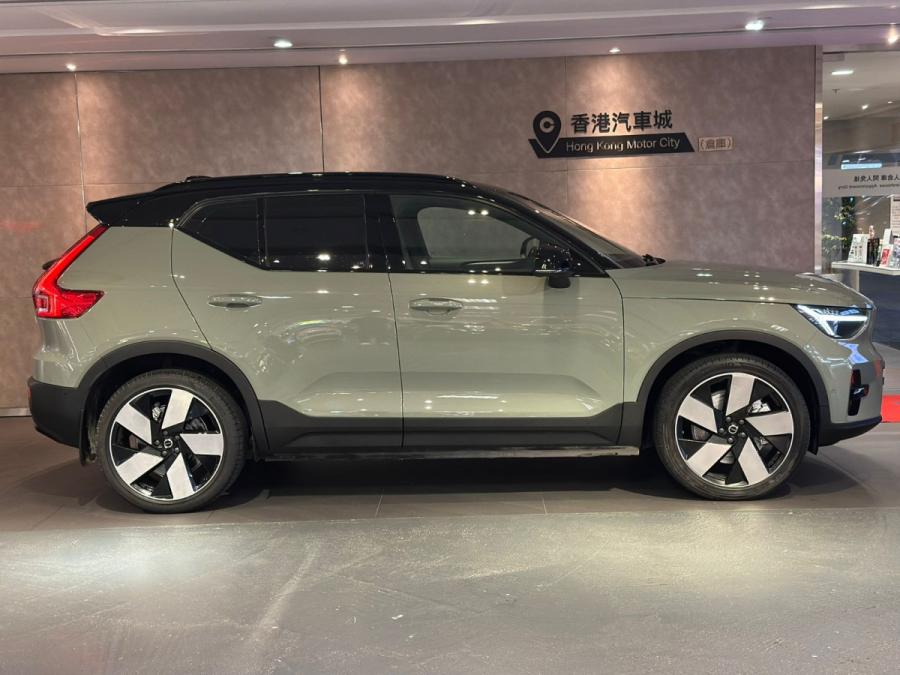 XC40 P8 RECHARGE PRO - Image 2