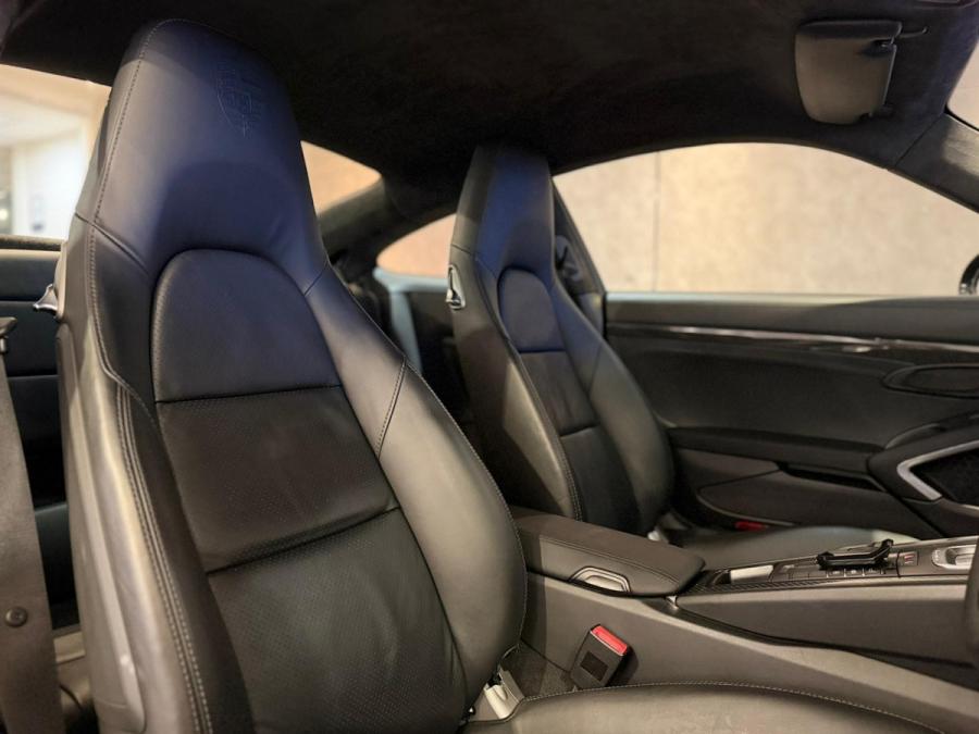 911 CARRERA S COUPE - Image 4