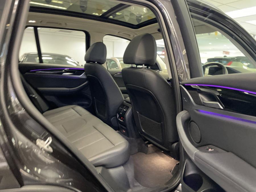 BMW X3  (X-Line) - Image 4