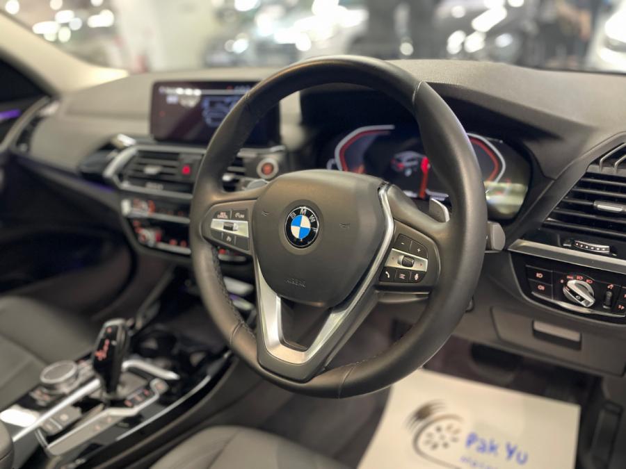 BMW X3  (X-Line) - Image 14