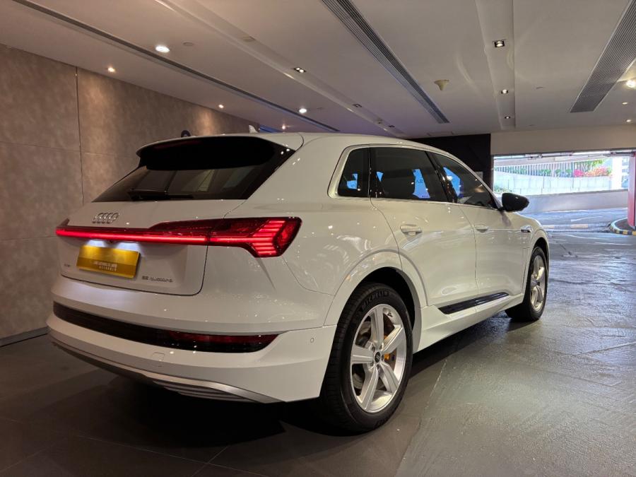 Q8 e-tron 55 quattro - Image 5