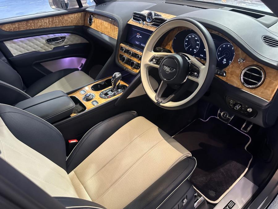 Bentayga 4.0 V8 - Image 3